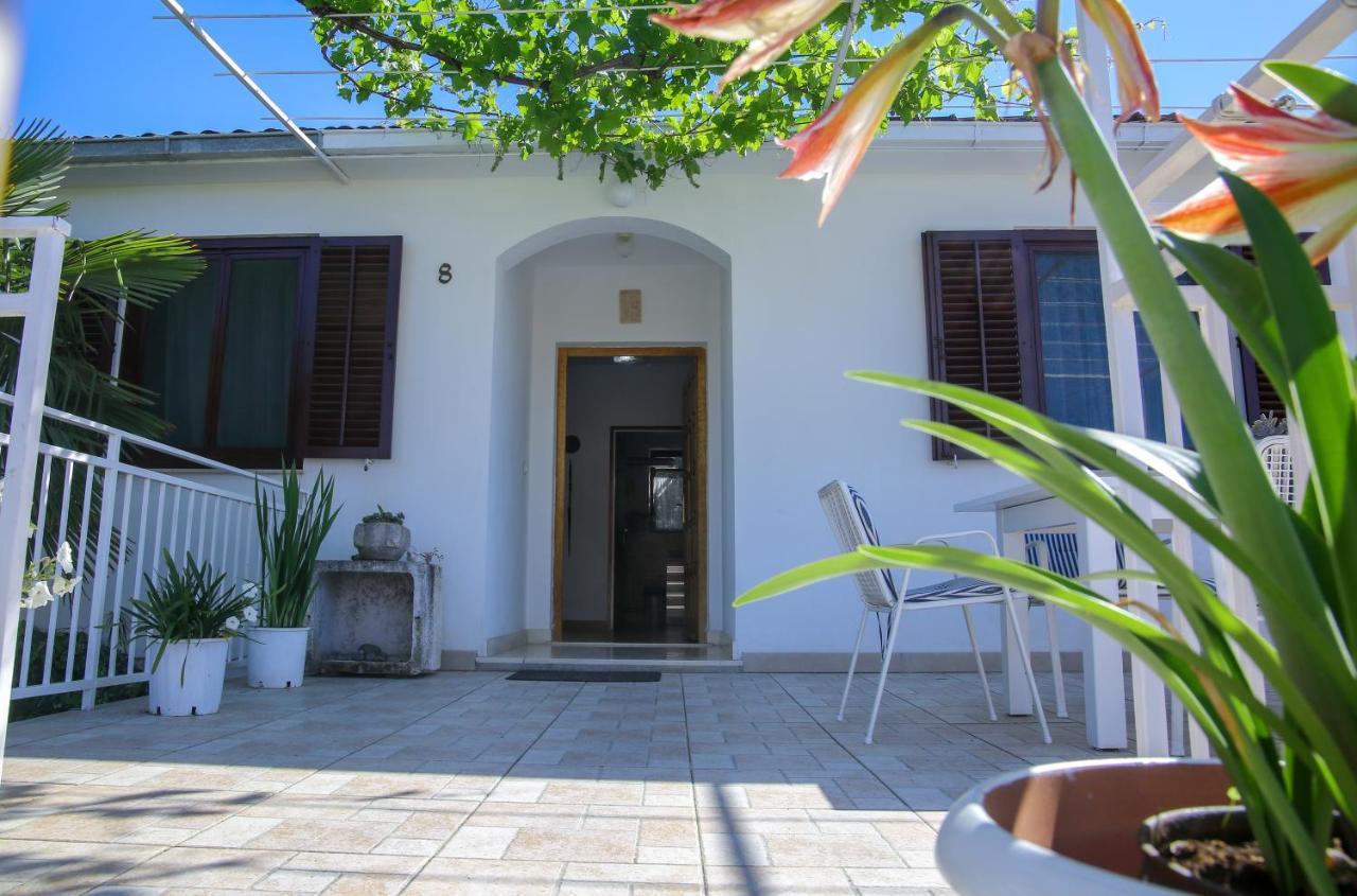 Artistic Summer House Marinovic With Garden&Bbq Supetar Bagian luar foto