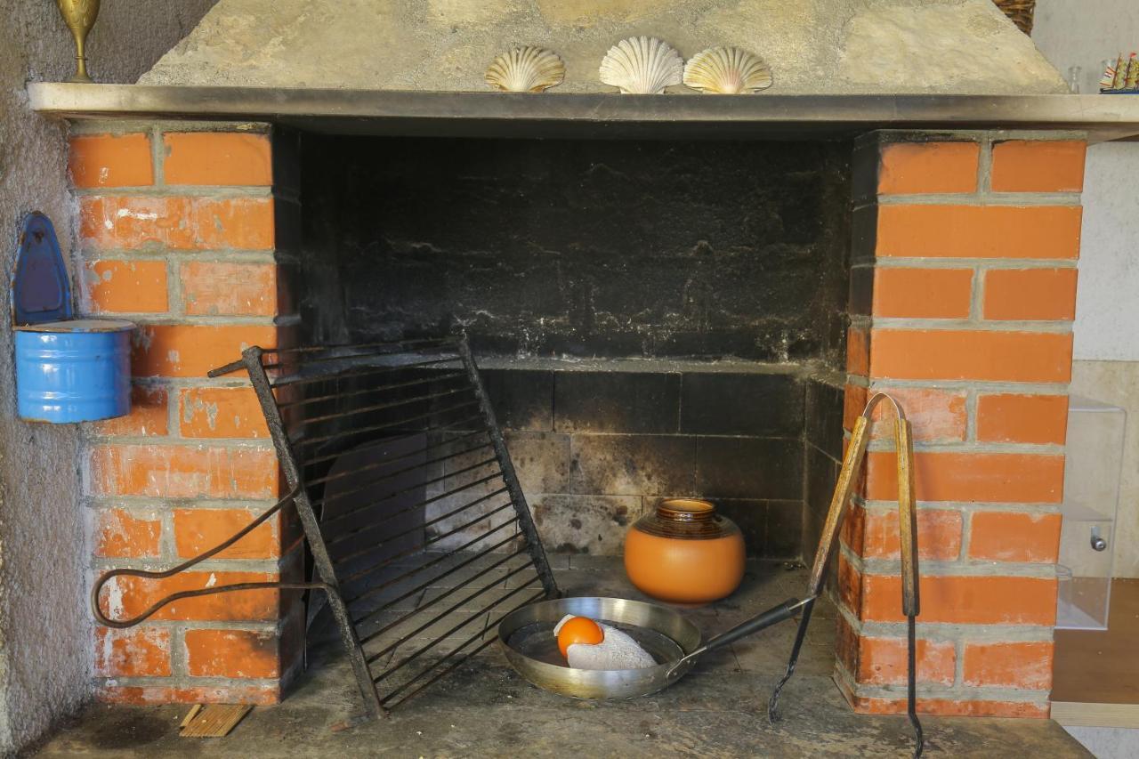 Artistic Summer House Marinovic With Garden&Bbq Supetar Bagian luar foto