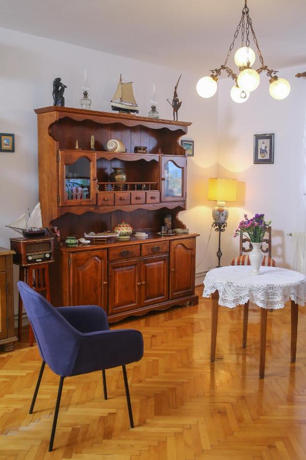 Artistic Summer House Marinovic With Garden&Bbq Supetar Bagian luar foto